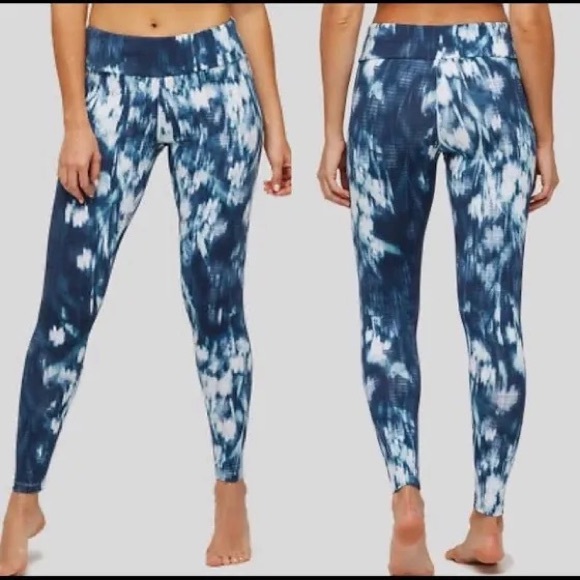 Barely worn. I LOVE these - just not my size. - Picture 1 of 4